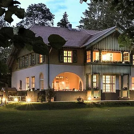 Hotell Sommerfeld Comfortable 3*