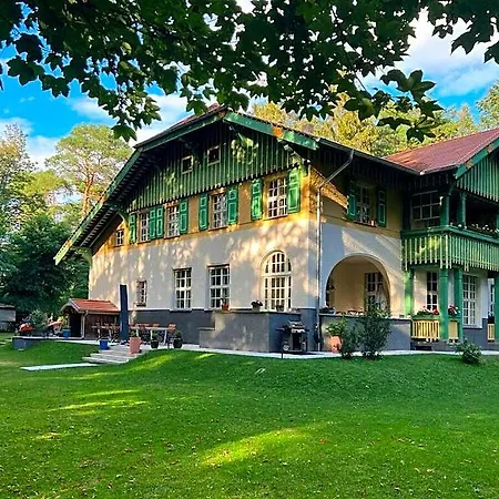 Hotell Sommerfeld Comfortable 3*